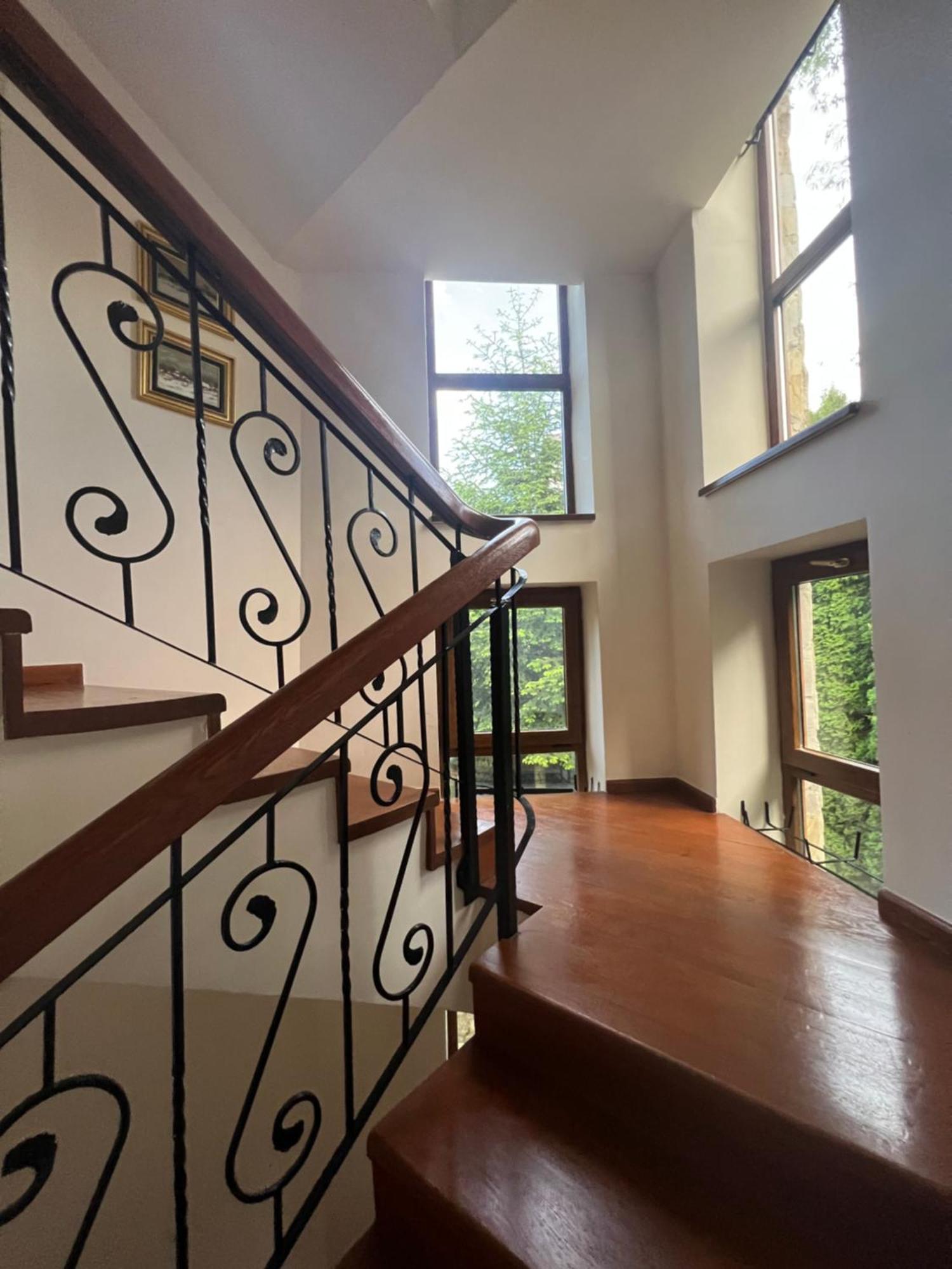 Wine Cellar Villa With Beautiful Garden In Sinaia - Busteni Poiana Tapului Exterior photo