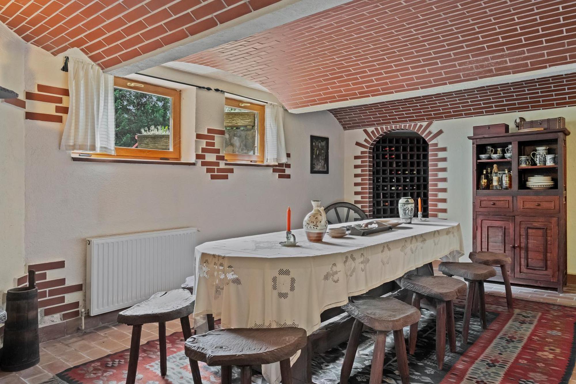 Wine Cellar Villa With Beautiful Garden In Sinaia - Busteni Poiana Tapului Exterior photo